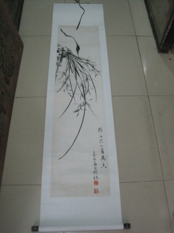 马鸿耀 山东蓬莱 “千金难求云骧画” 兰草条幅，尺寸139-34cm