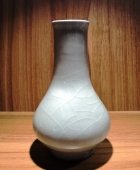 水滴型收口花瓶