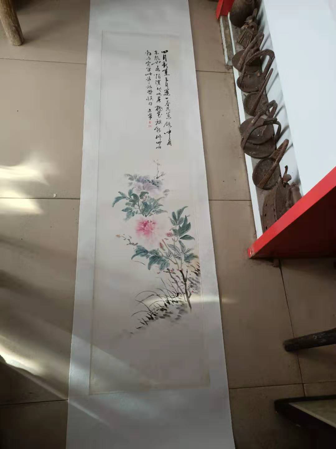 广东名人画家 陈文希 花卉条幅，尺寸140-34.5cm