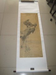 松年 蒙古镶蓝旗 晚清书画家 鹰石图条幅，尺寸103-41cm