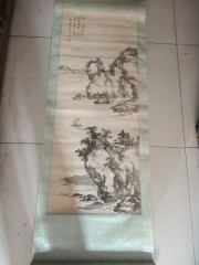 清代上海籍 海上画派 胡公寿 唐诗画意山水绢本条幅，尺寸110-43cm