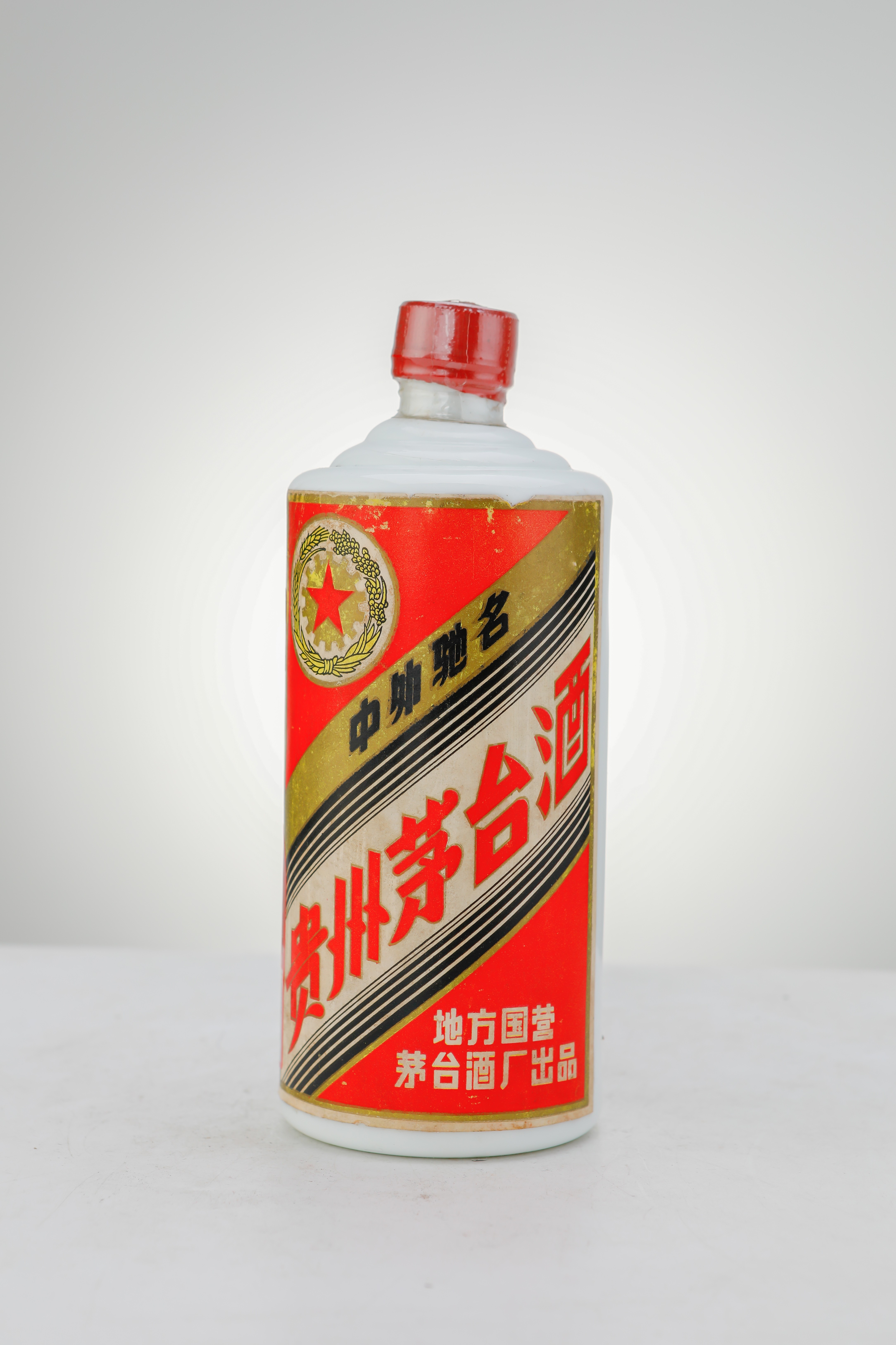 1983年贵州茅台酒五星茅台地方国营酱香型白酒53度540ml1瓶